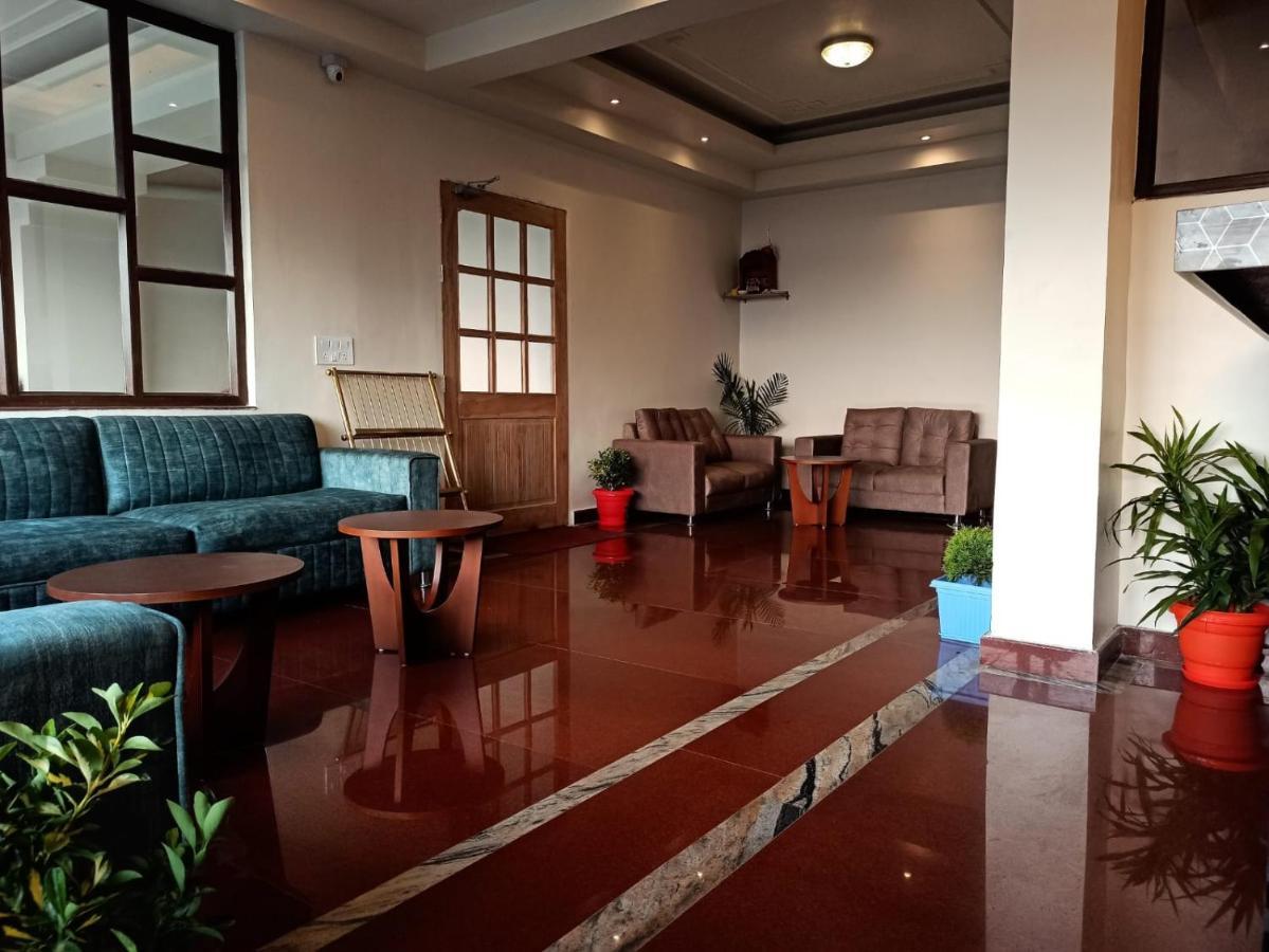 Q Saina Mapham Hotell Darjeeling  Exteriör bild